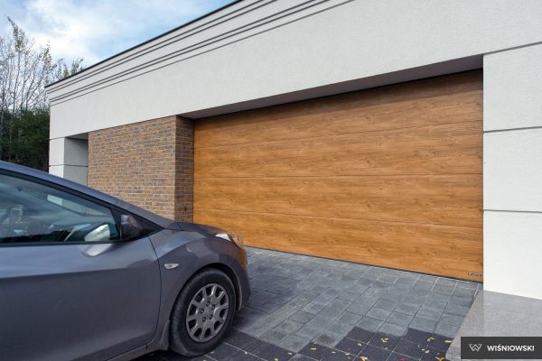 Porte de garage sectionnelle UniTherm