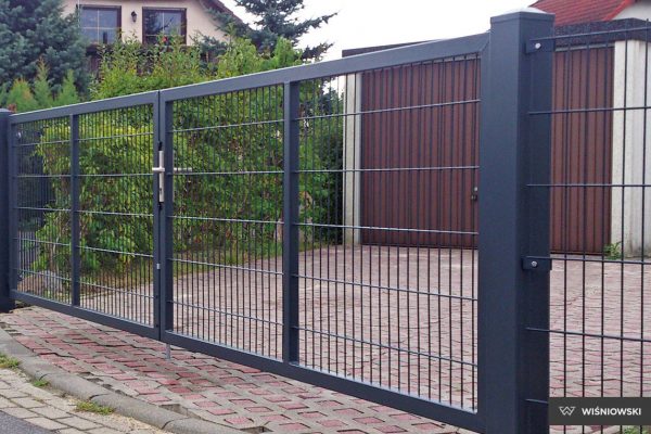 Wisniowski Industrie Portail Battant Gardia Light